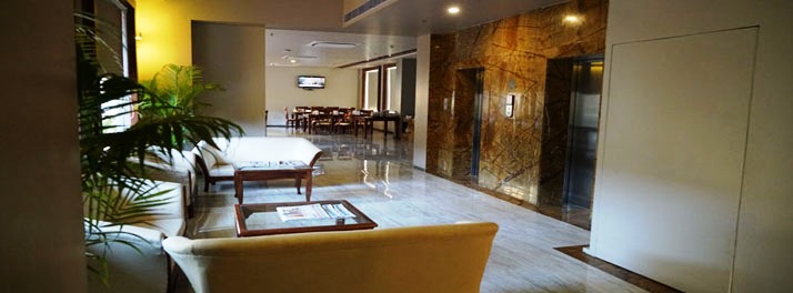 1639/Hyphen Ujjwal Premier Hotel - Jaipur 03.jpg